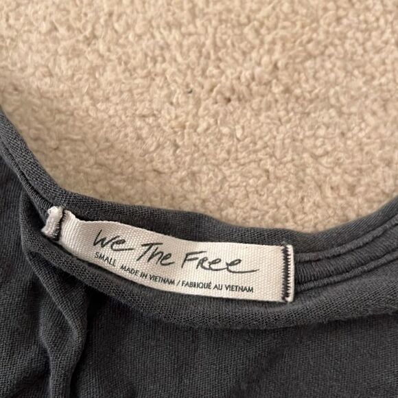 Free People New Small V Tank - Picture 2 of 4